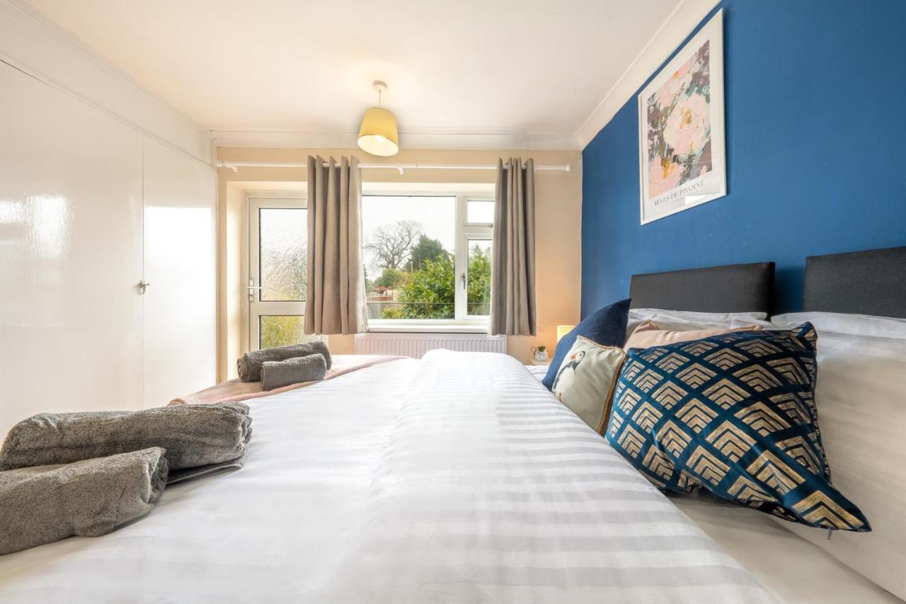Pierocks Carver Entire House, Hot Tub & Wifi High Wycombe Buitenkant foto